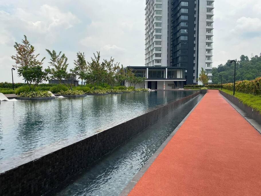 Pangsapuri Modern Urban Lifestyle Kl East Mall-wifi-netflix-washerdryer-the Ridge Kuala Lumpur